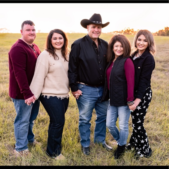 Meet your Posher, Pat - Picture 6 of 8